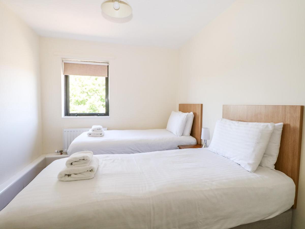 Flat 33 - Marine Court Villa Littlehampton Bagian luar foto