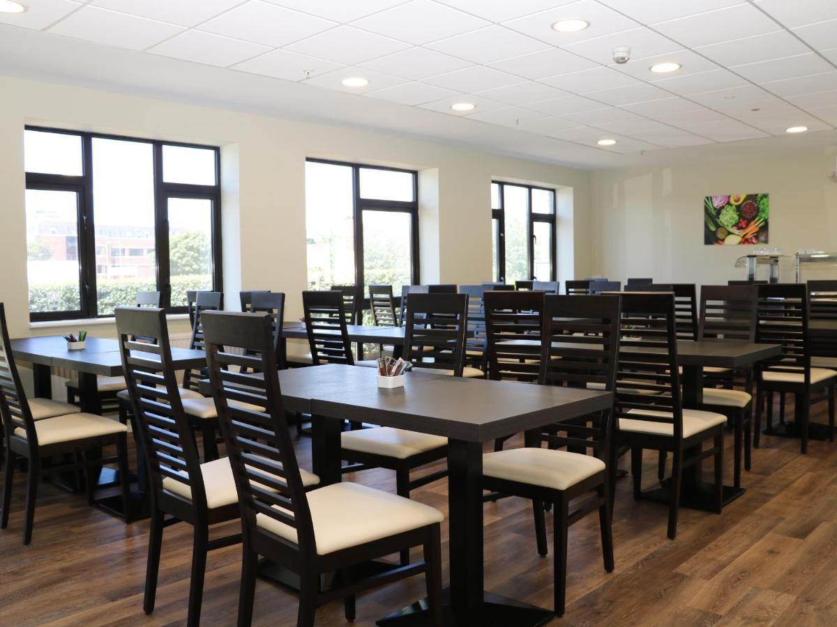 Flat 33 - Marine Court Villa Littlehampton Bagian luar foto