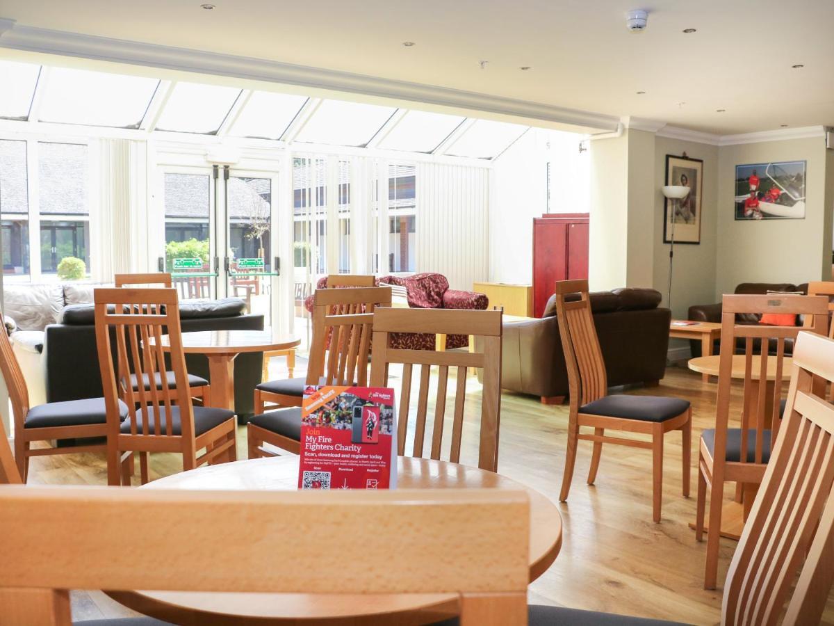 Flat 33 - Marine Court Villa Littlehampton Bagian luar foto